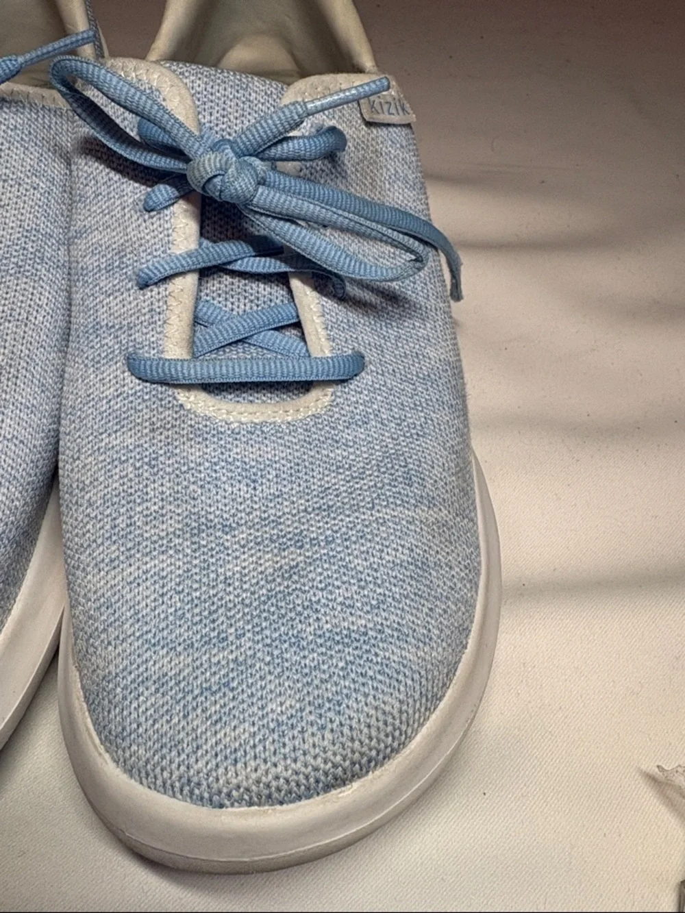 Kizik Light Blue Knit Athletic Slip On Sneakers Size 10.5 D